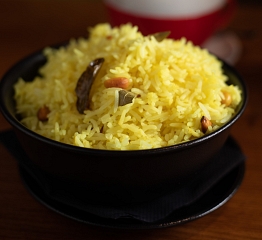 Lemon peanut rice